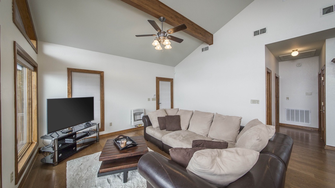 Photo of Livingroom in Quitman