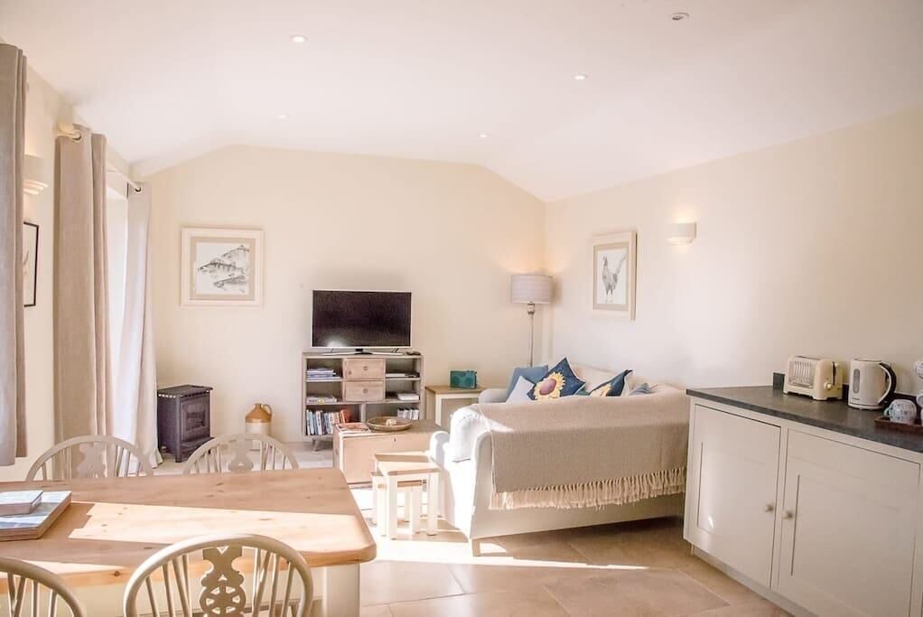 Photo of Others in Woodbridge