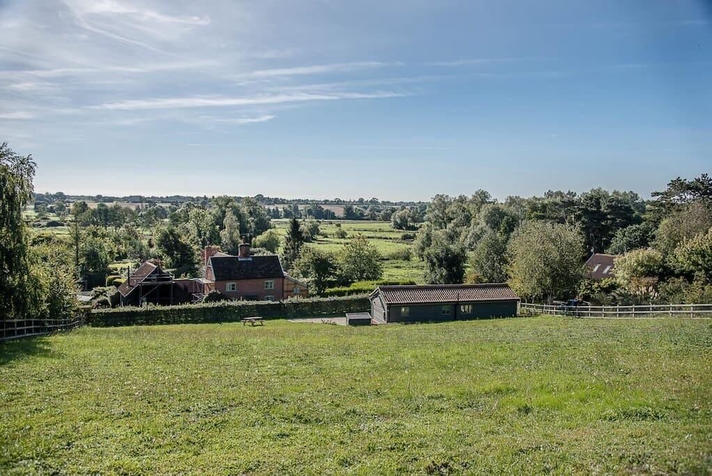 Photo of Outdoor in Woodbridge