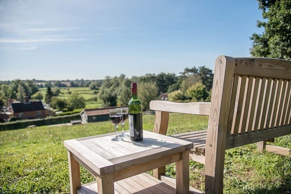 Photo of Outdoor in Woodbridge