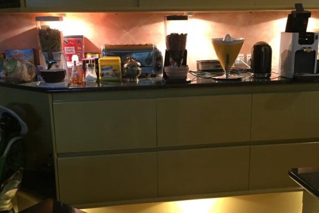 Photo of Others in Issel