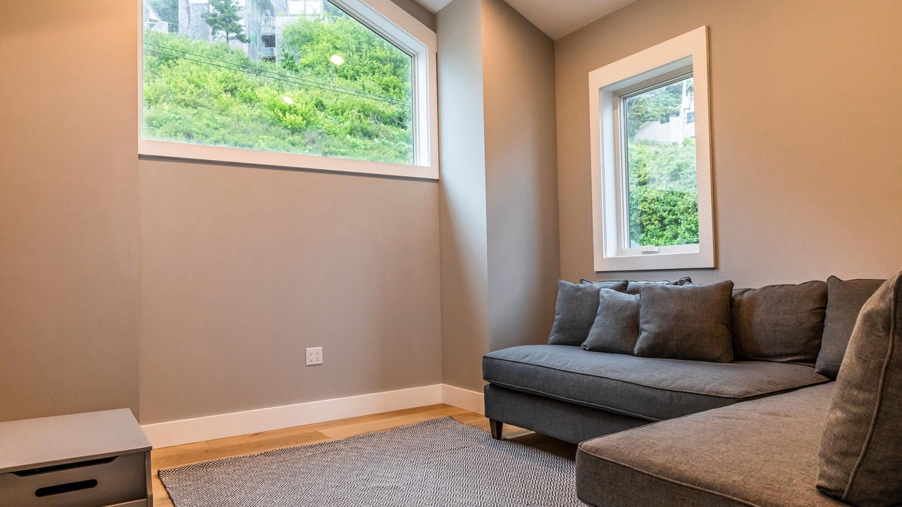 Photo of Livingroom in Oceanside