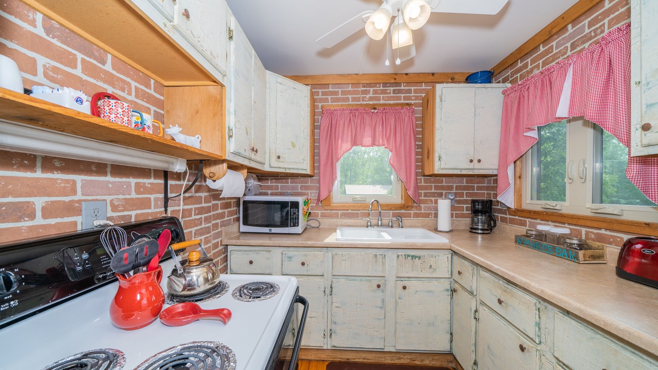Photo of Kitchen in Laclede County