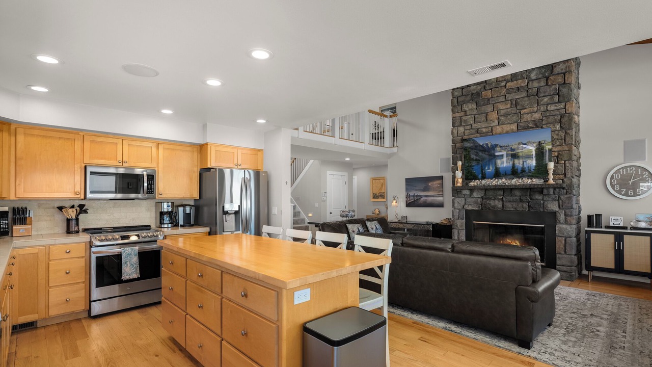 Photo of Bedroom in Rockaway Beach