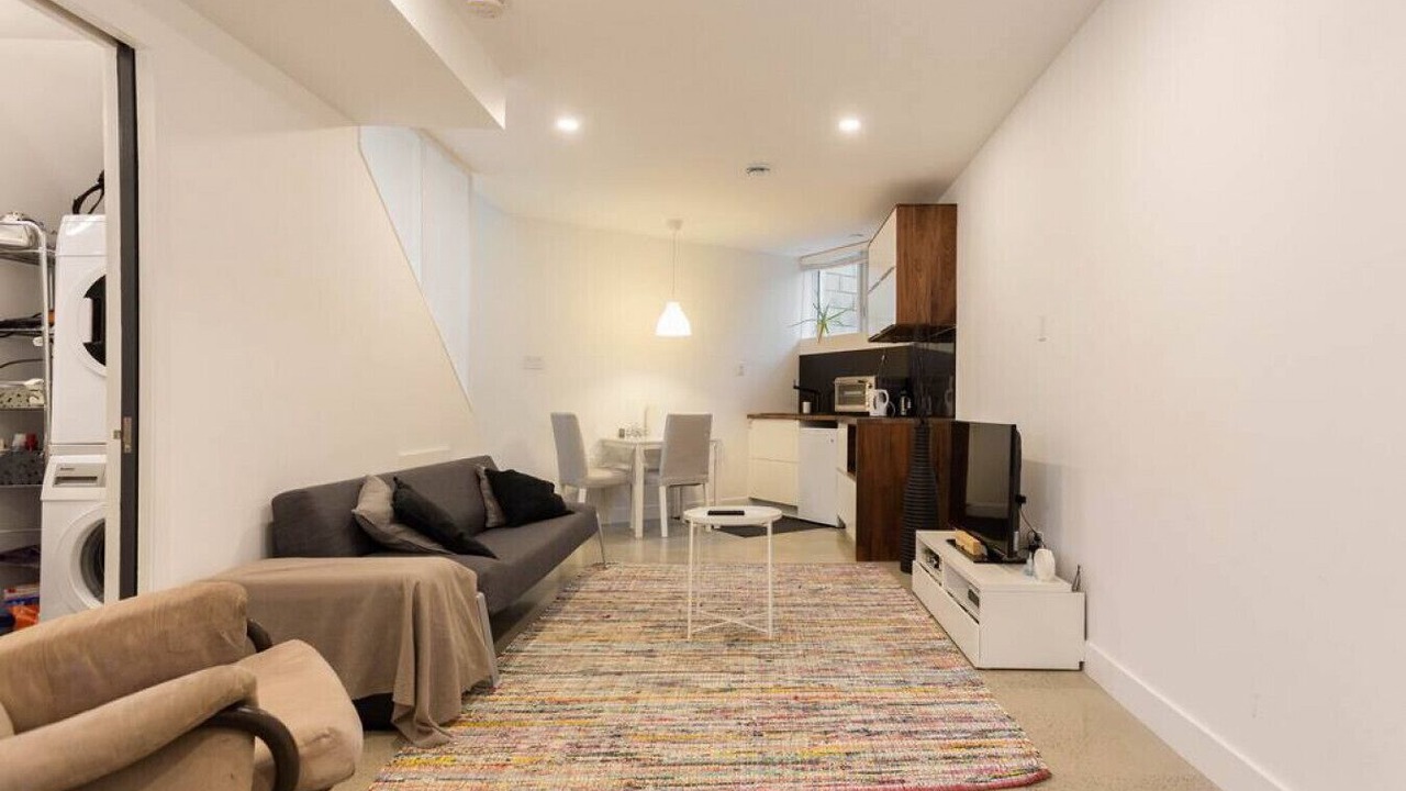 Photo of Livingroom in Pointe-Saint-Charles