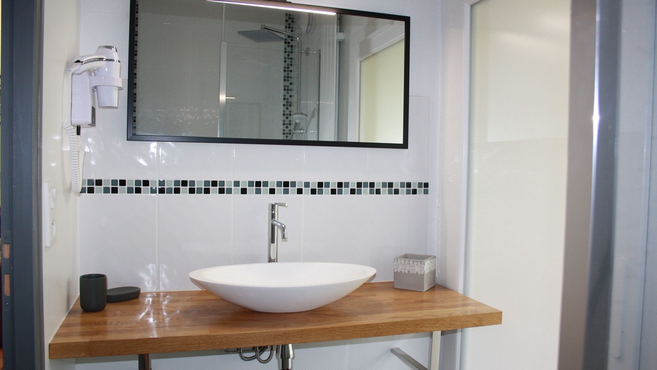 Photo of Bathroom in Milly-la-Foret