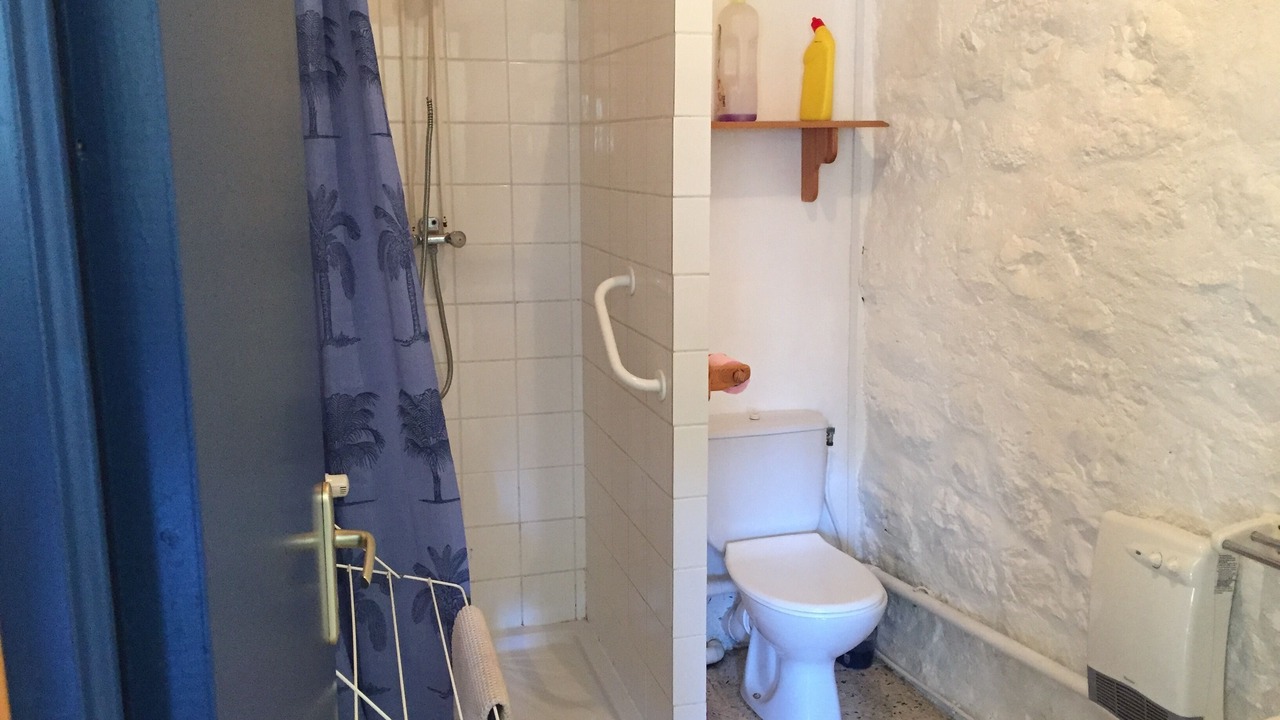 Photo of Bathroom in Saint-Etienne-en-Devoluy