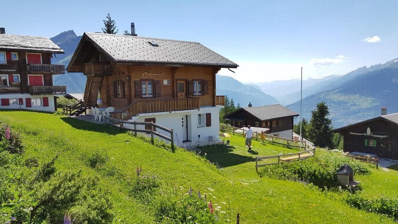 Photo of Others in Rosswald
