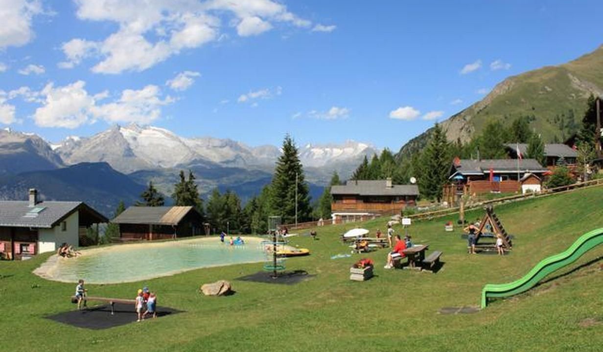 Photo of Others in Rosswald