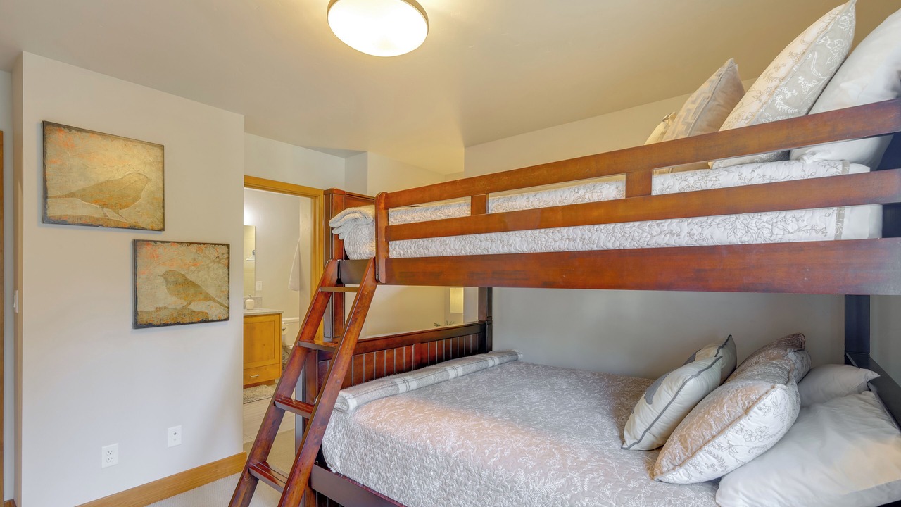 Photo of Bedroom in McCall