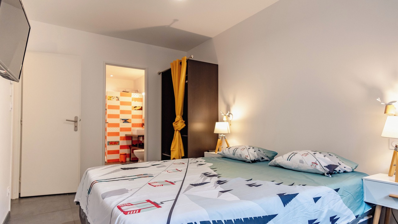 Photo of Bedroom in Mont-de-Lans