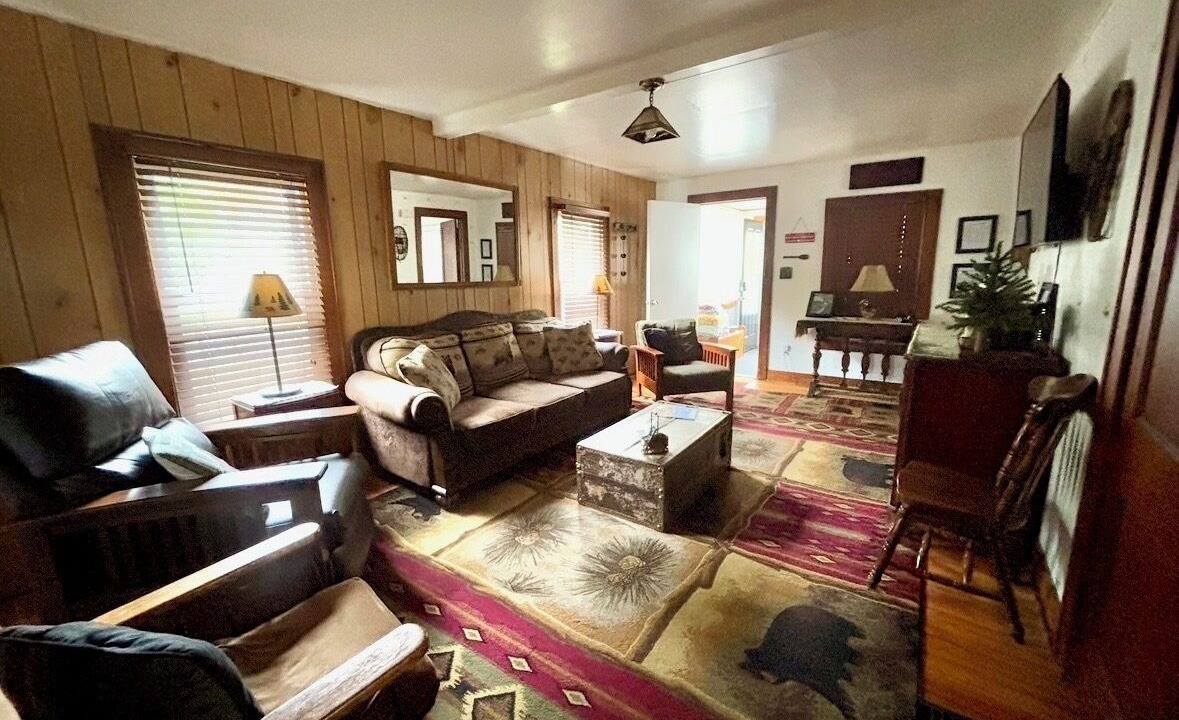 Photo of Livingroom in Town of Webb