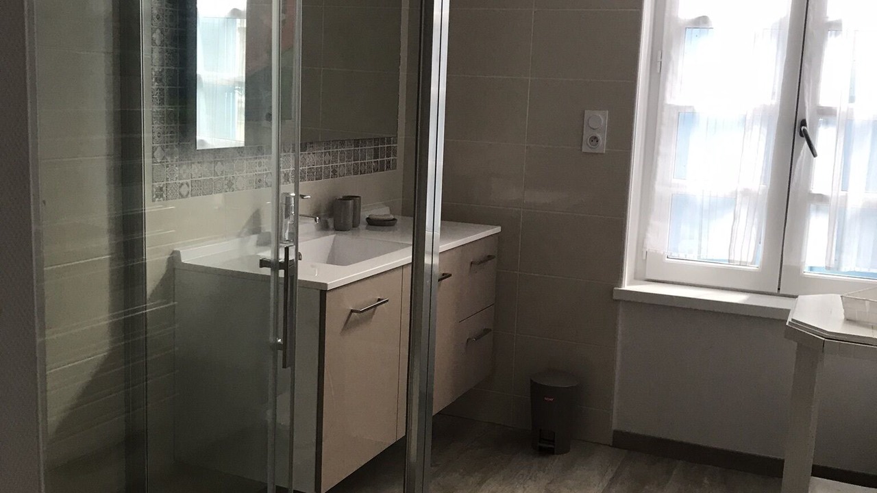 Photo of Bathroom in Mirepoix