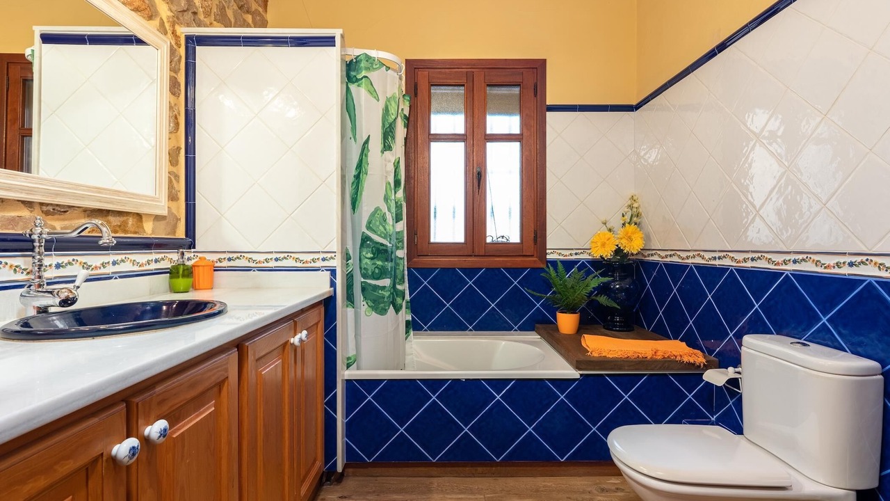 Photo of Bathroom in El Perello