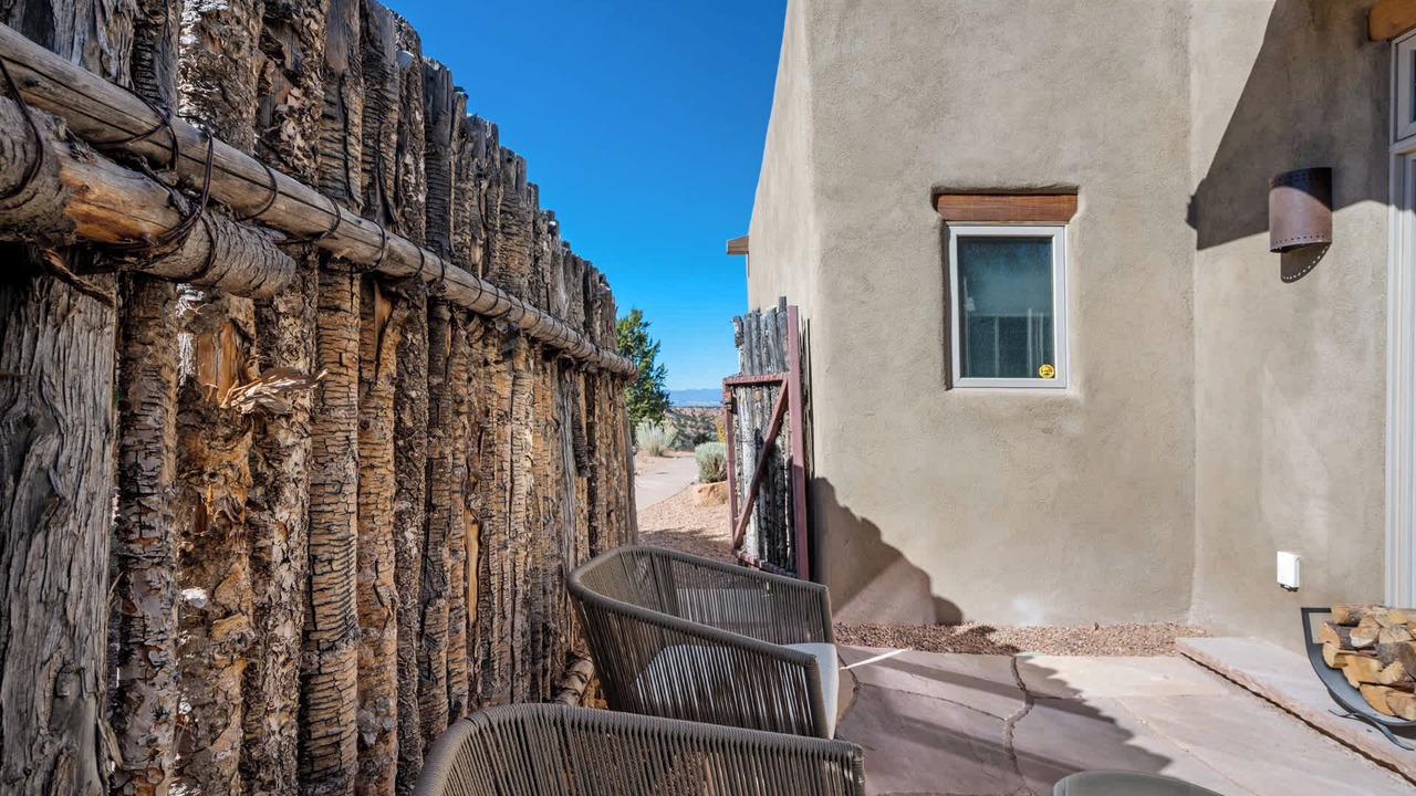 Photo of Patio Balcony in Tesuque