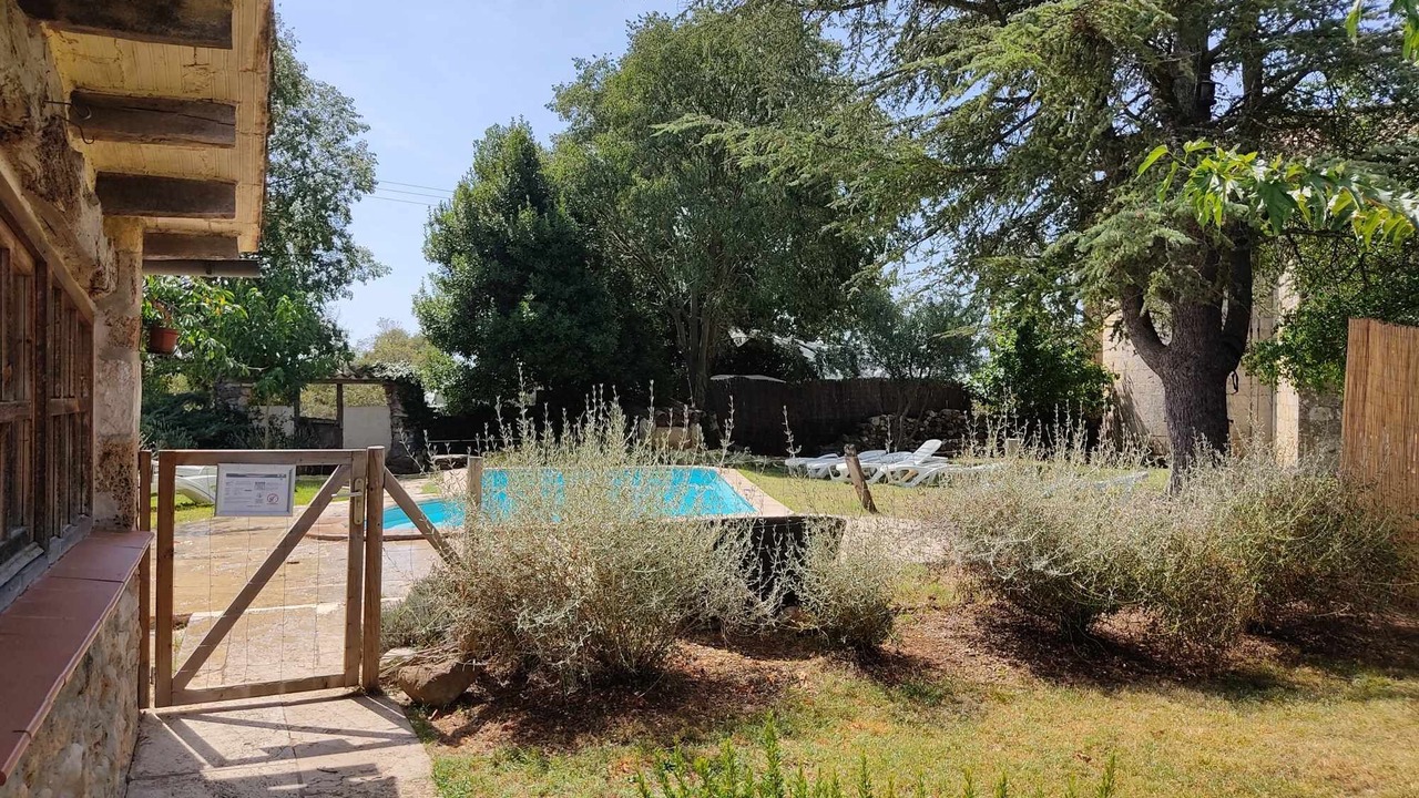 Photo of Outdoor in Maia de Montcal