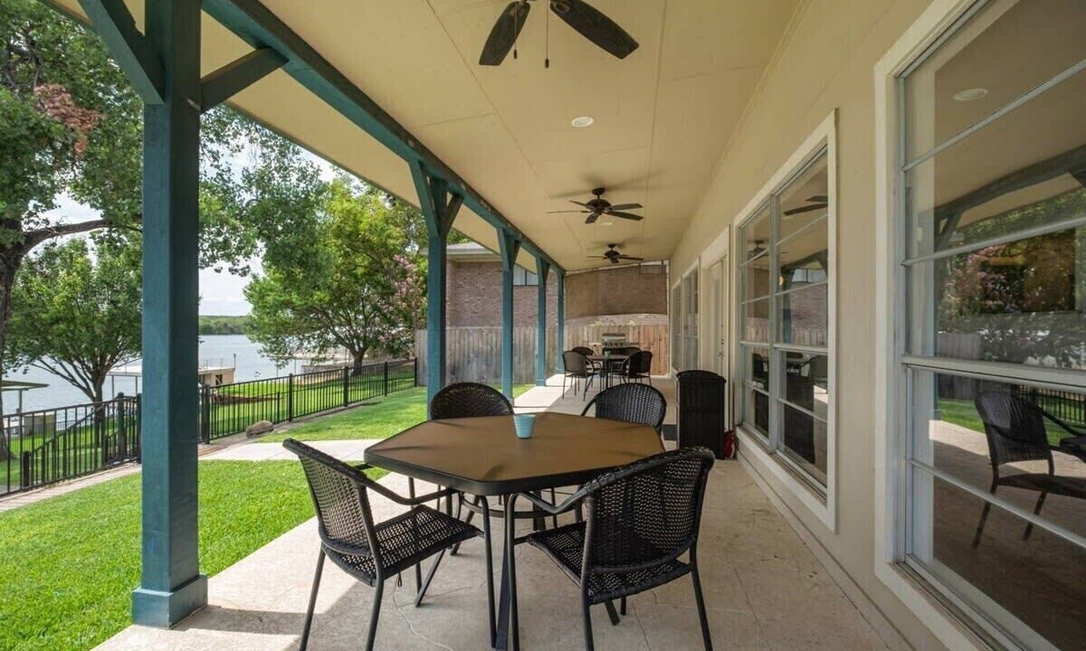 Photo of Outdoor in Kingsland