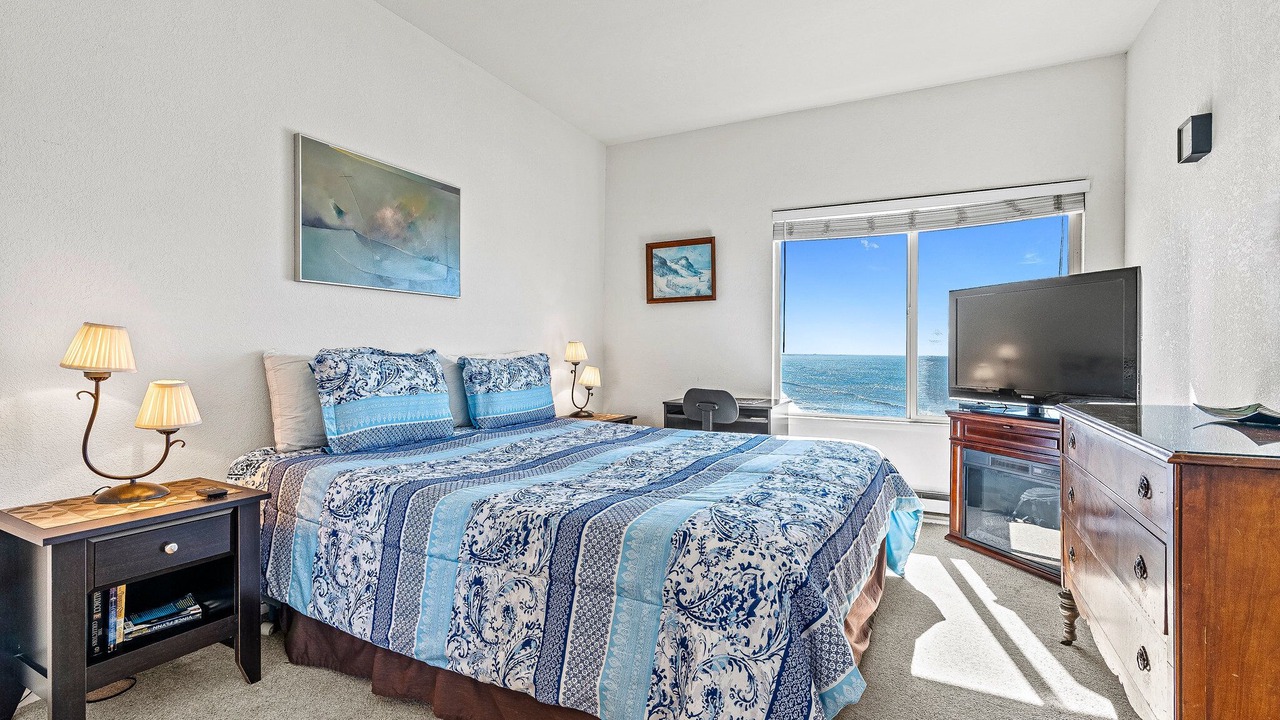 Photo of Bedroom in Rio del Mar