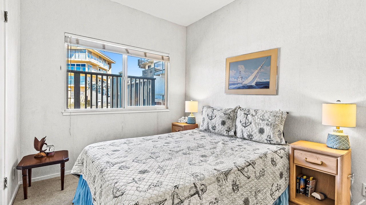 Photo of Bedroom in Rio del Mar