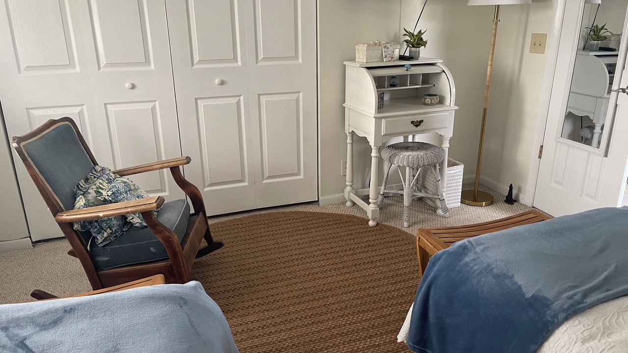 Photo of Others in Saint Simons Heights