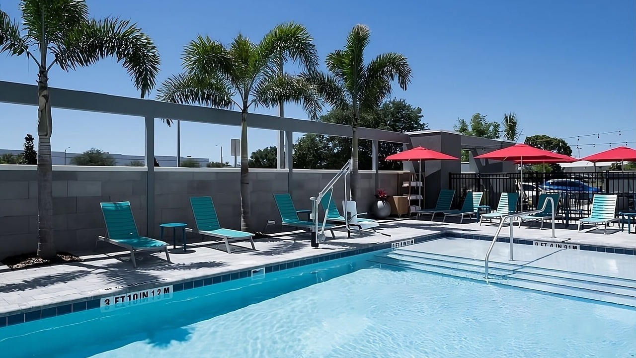 Photo of Outdoor in Airport North