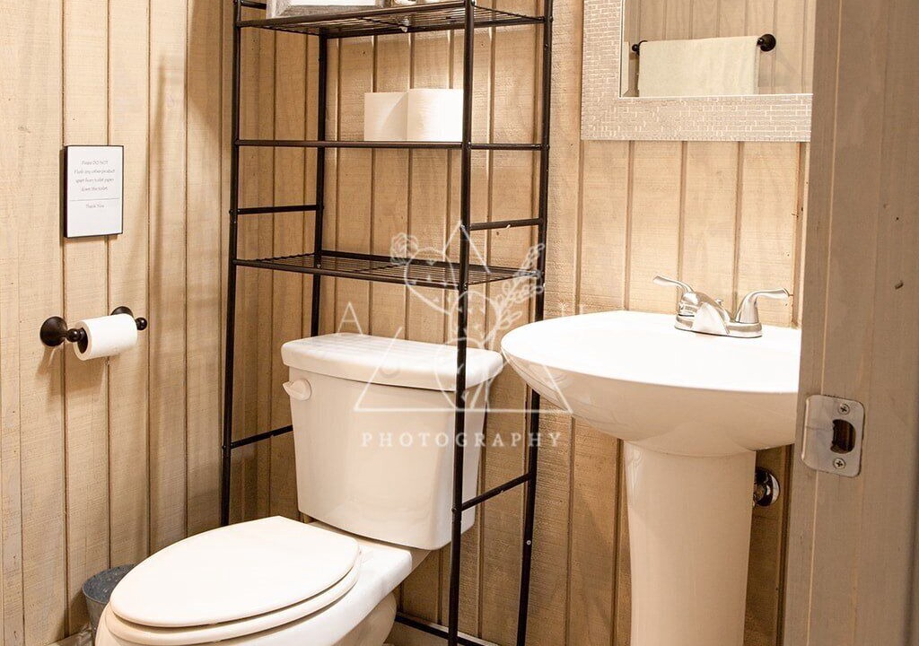 Photo of Bathroom in Concan