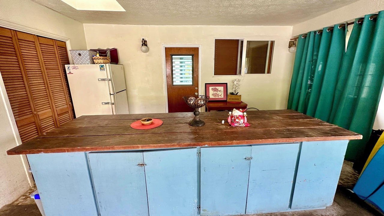 Photo of Others in Makaha