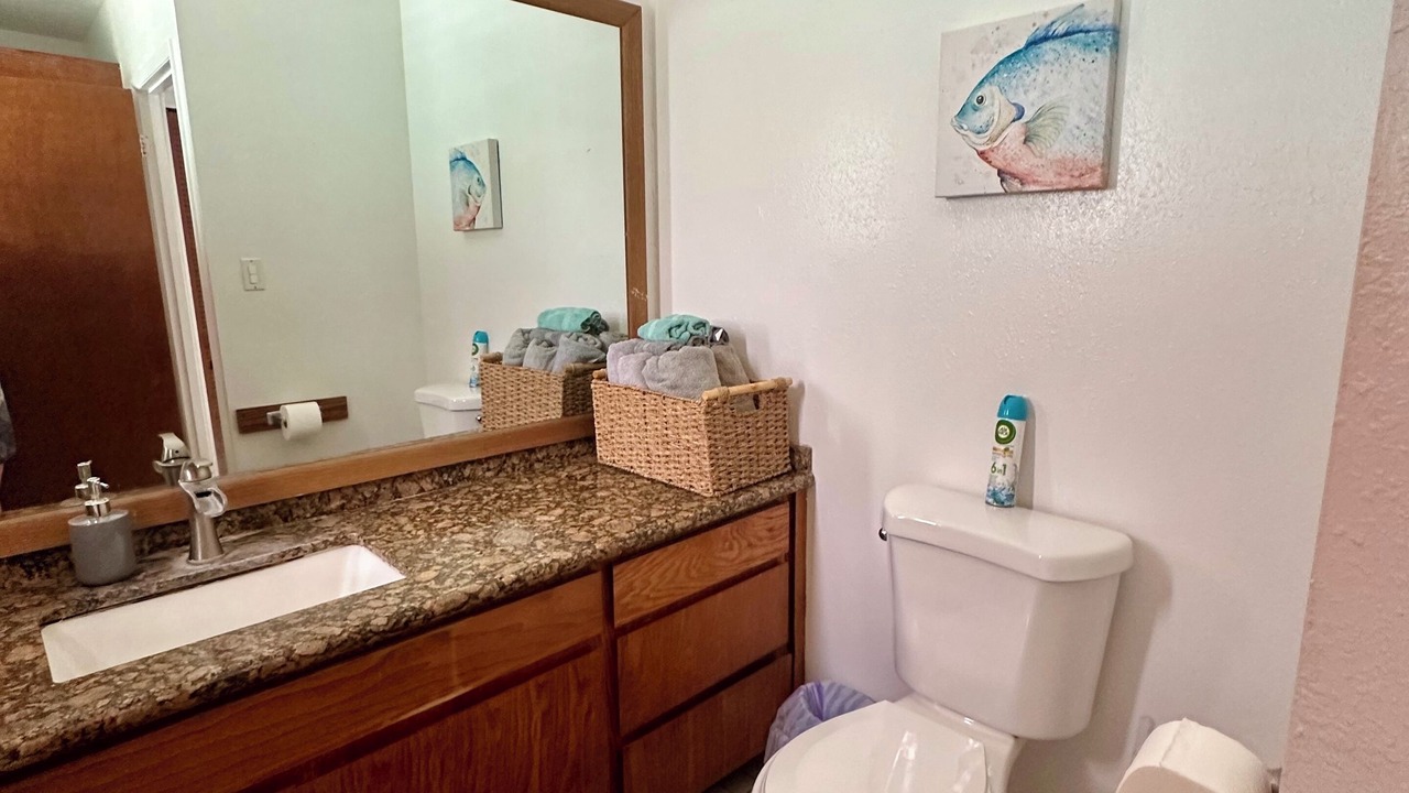 Photo of Bathroom in Makaha