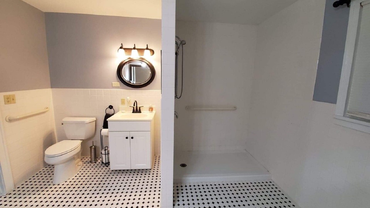 Photo of Bathroom in Elco