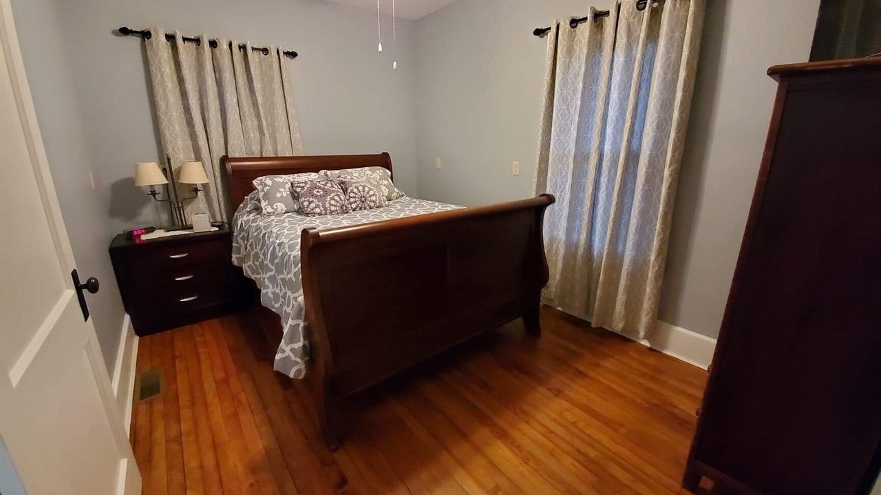 Photo of Bedroom in Elco