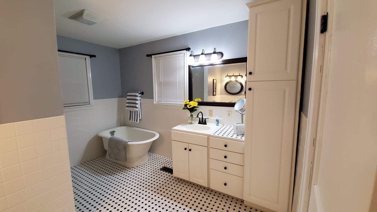 Photo of Bathroom in Elco