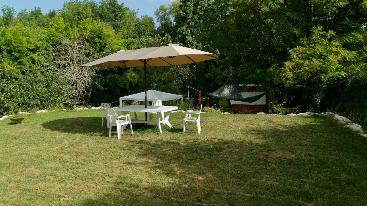 Photo of Outdoor in Chenac-Saint-Seurin-d'Uzet