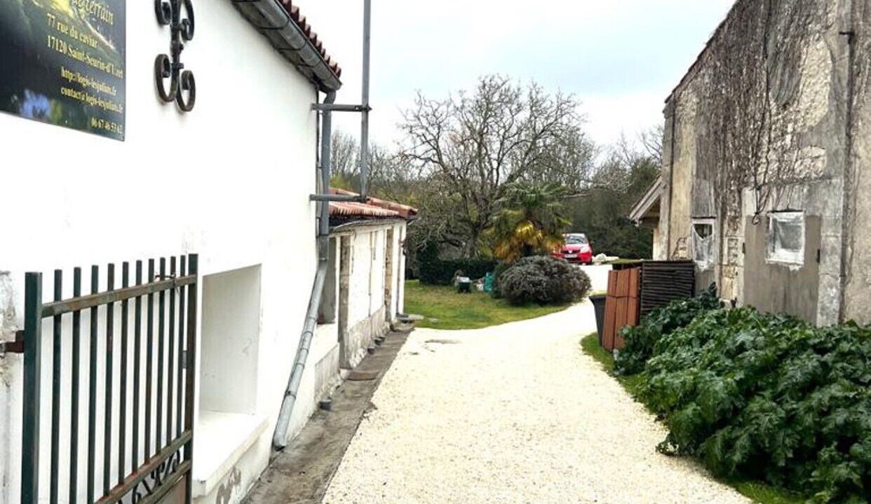 Photo of Outdoor in Chenac-Saint-Seurin-d'Uzet