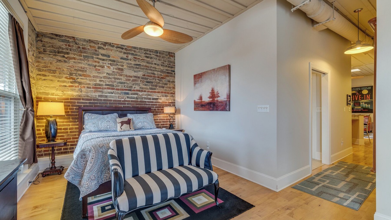 Photo of Bedroom in Bristol