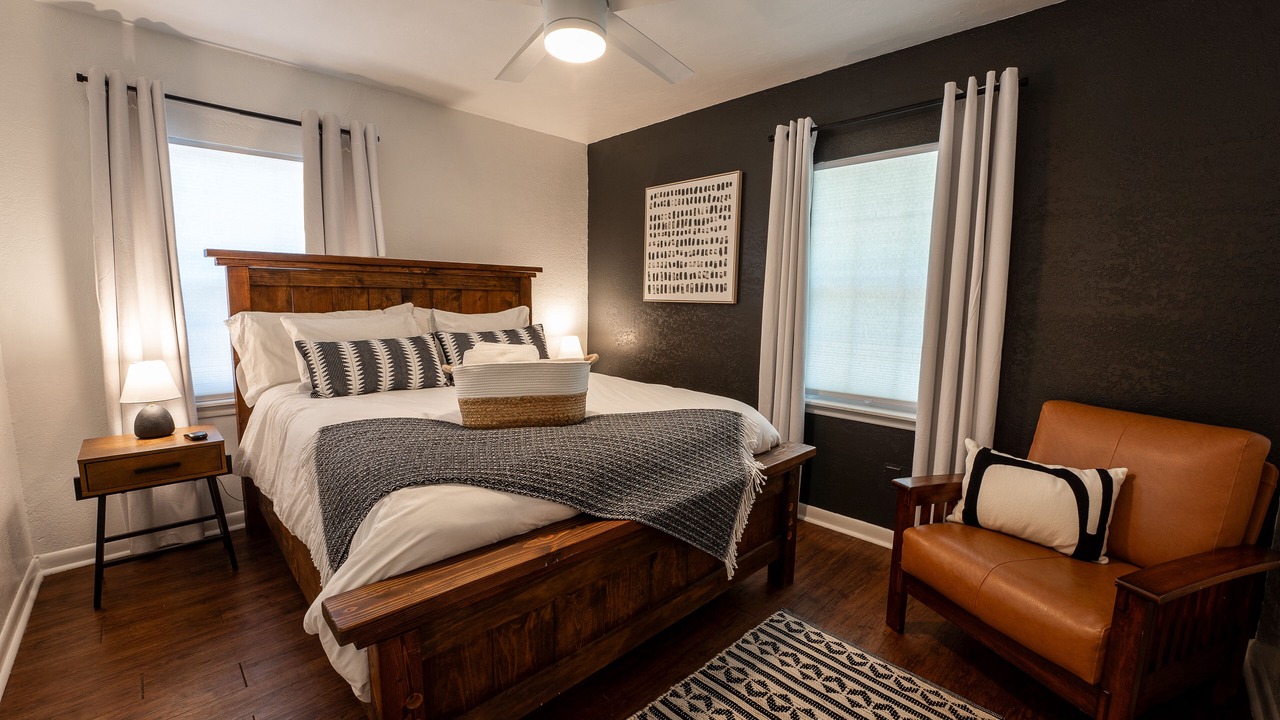 Photo of Bedroom in Norman