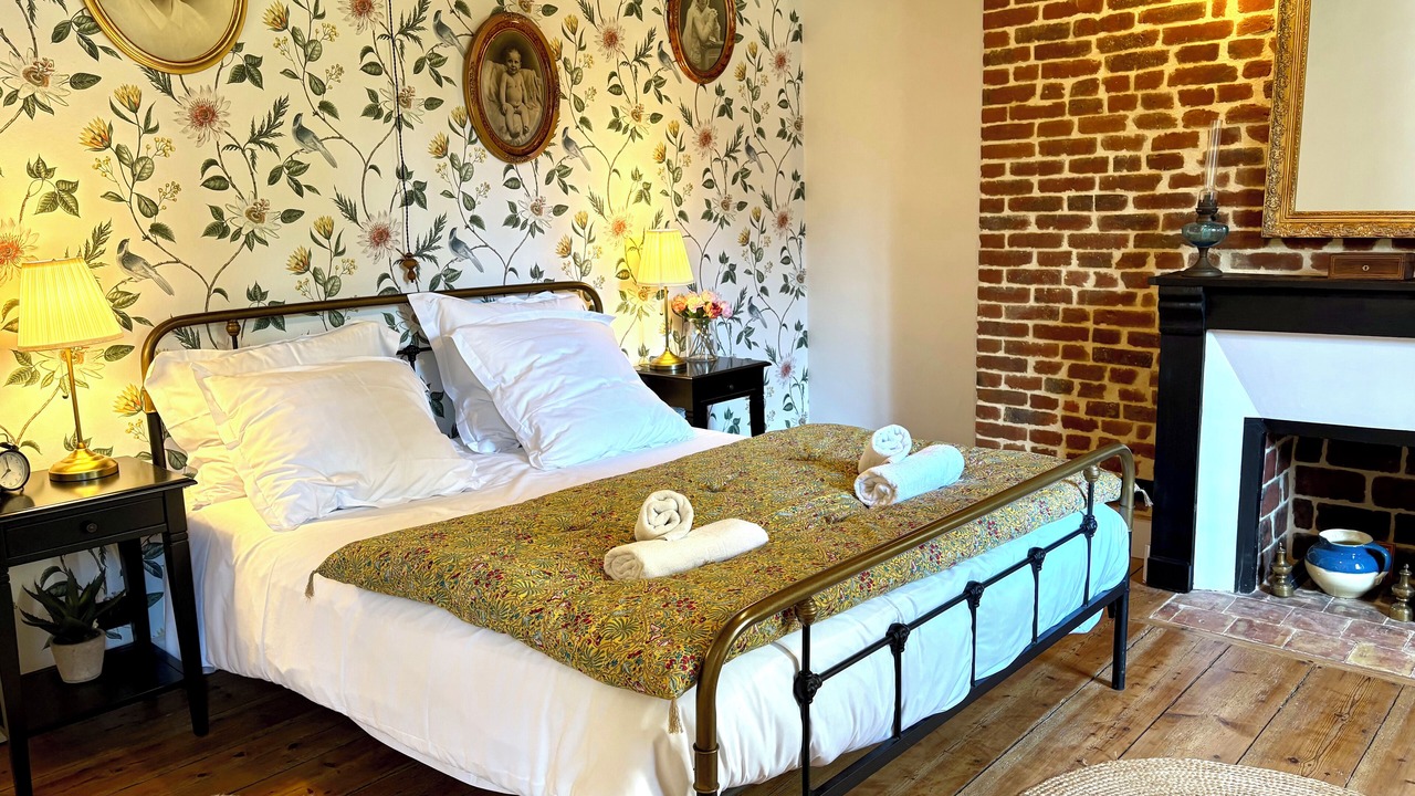 Photo of Bedroom in Saint-Leonard