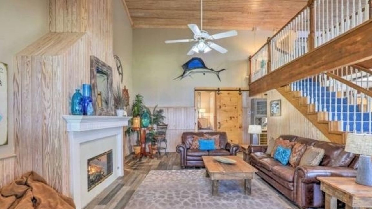 Photo of Livingroom in Granbury