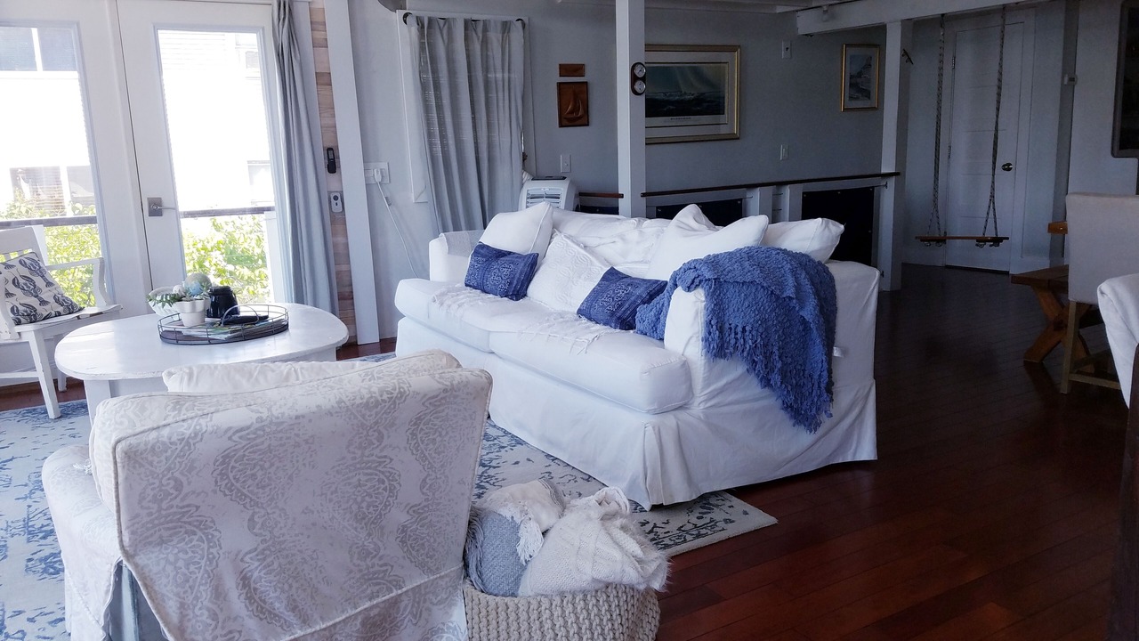 Photo of Livingroom in Barrington