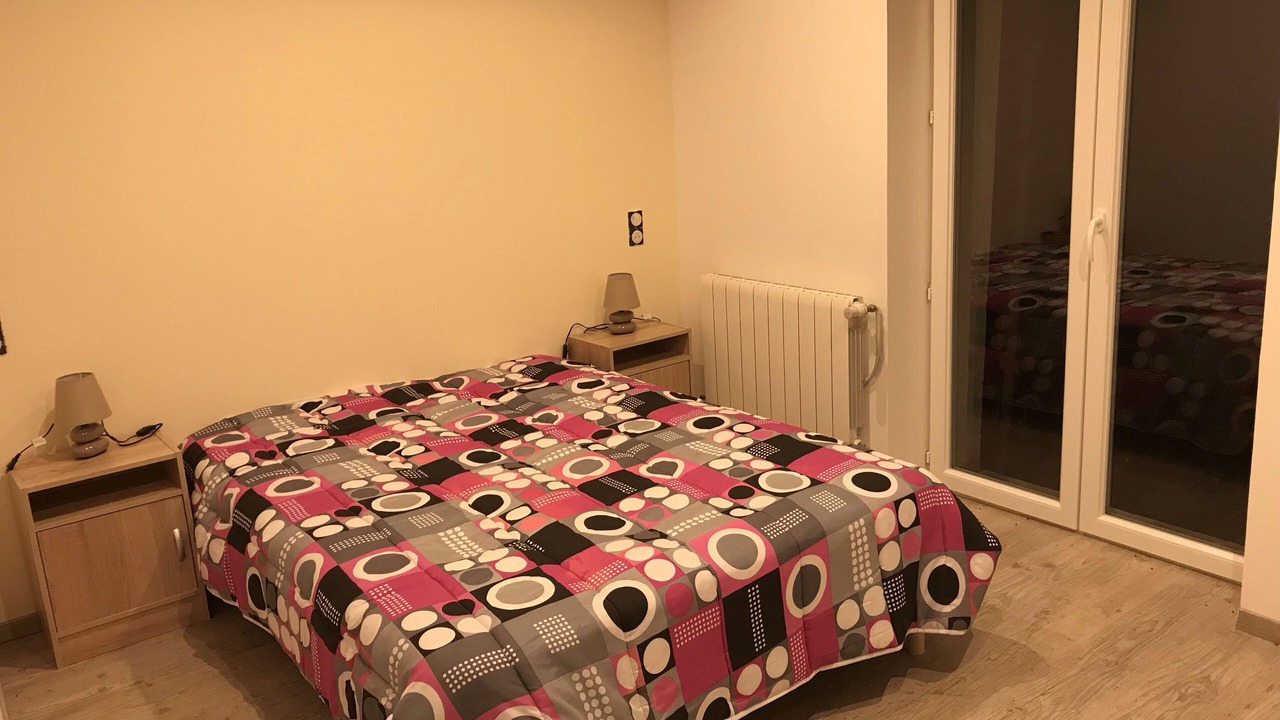 Photo of Bedroom in Puygaillard-de-Quercy
