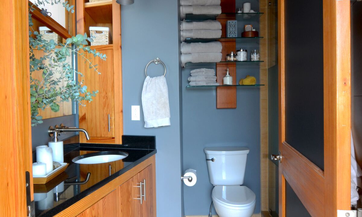 Photo of Bathroom in New Iberia