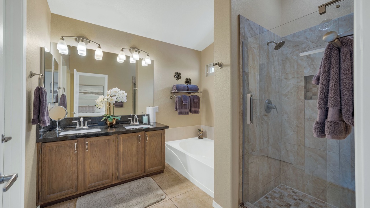 Photo of Bathroom in Quail Crossing