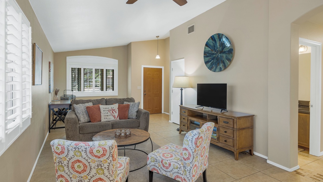 Photo of Livingroom in Quail Crossing