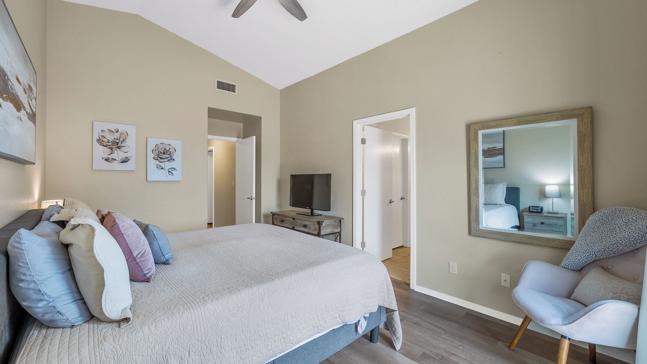 Photo of Bedroom in Quail Crossing