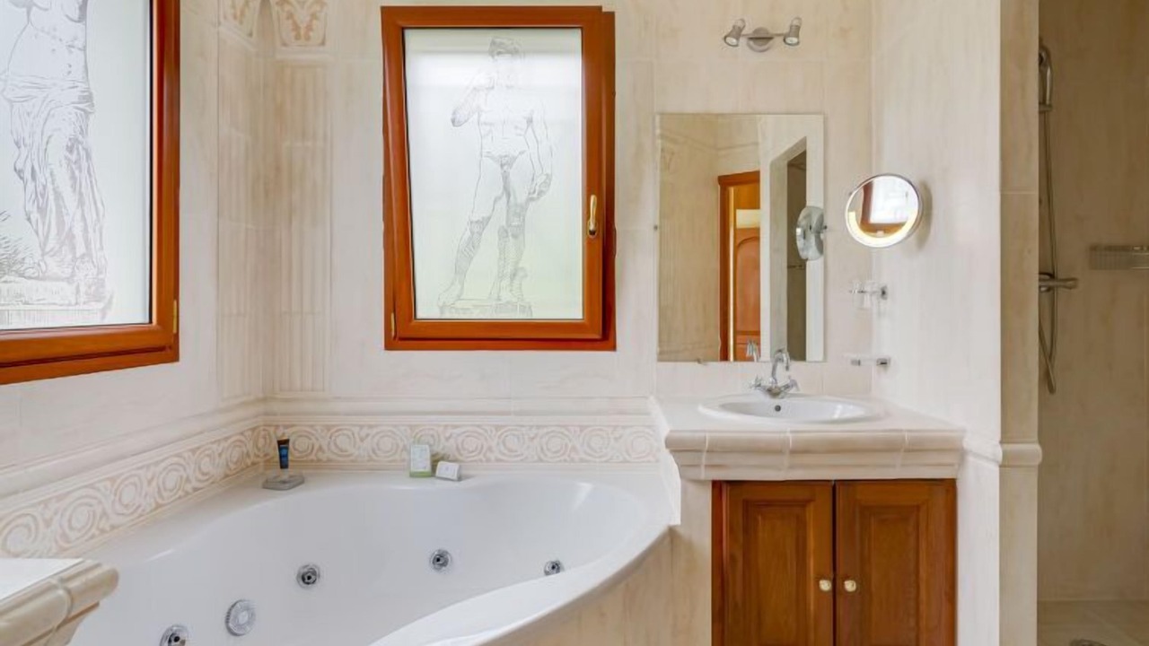 Photo of Bathroom in Grasse
