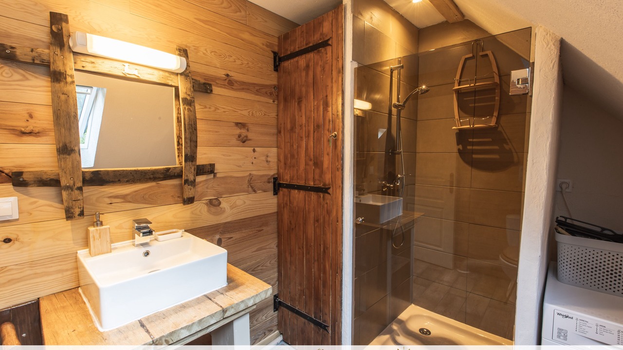 Photo of Bathroom in Gedre
