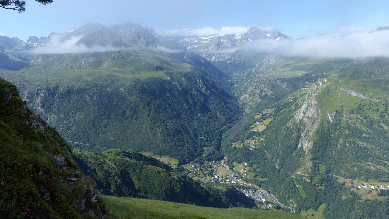 Photo of Outdoor in Gedre