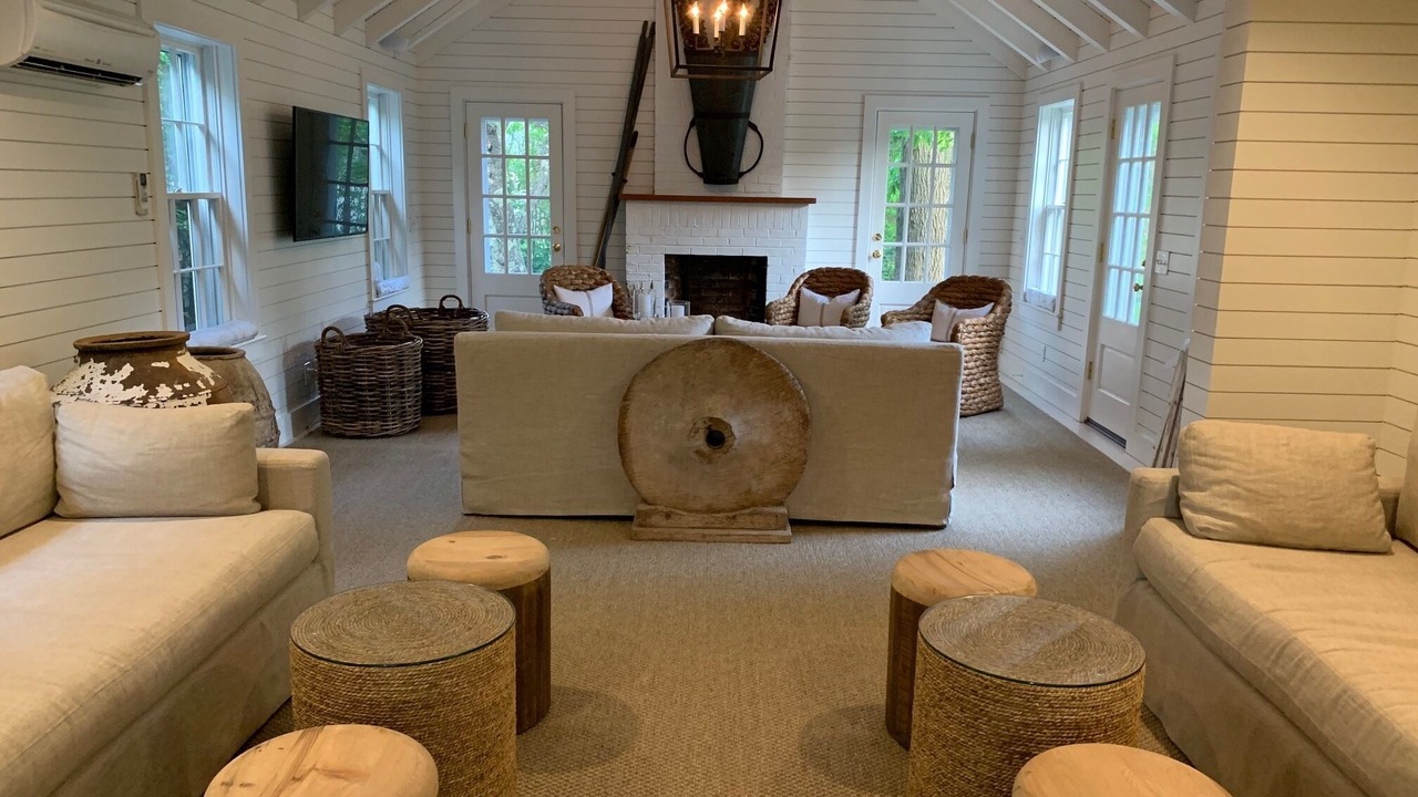 Photo of Livingroom in Siasconset