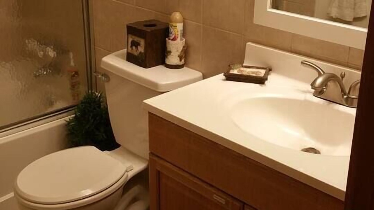 Photo of Bathroom in Long Pond