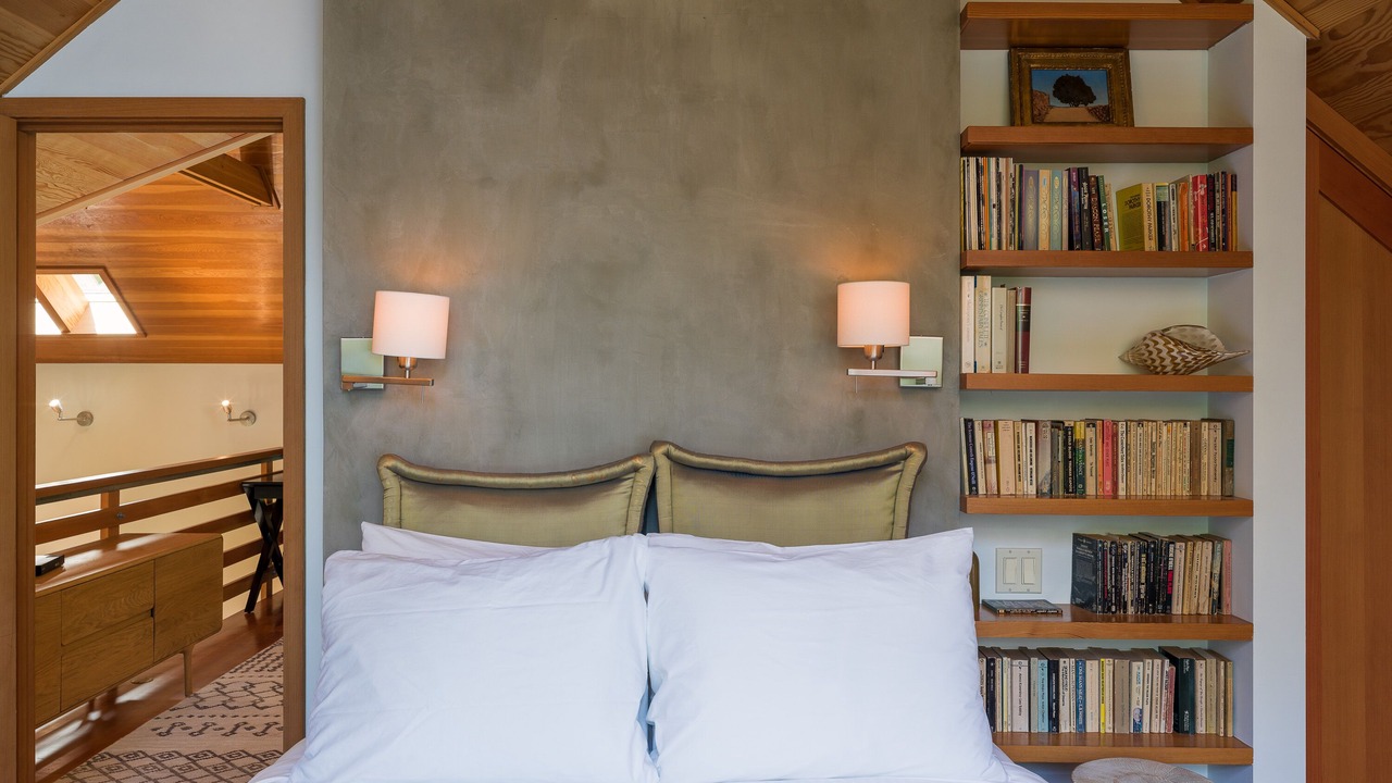 Photo of Others in Eastsound