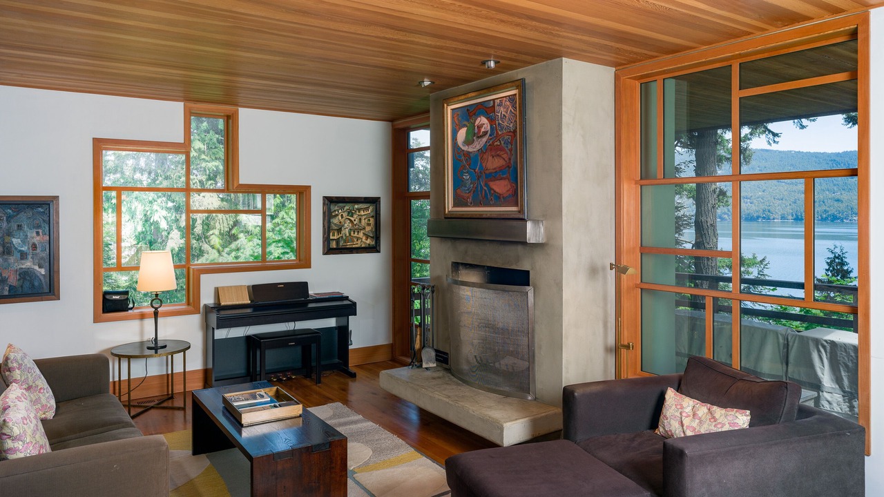 Photo of Others in Eastsound